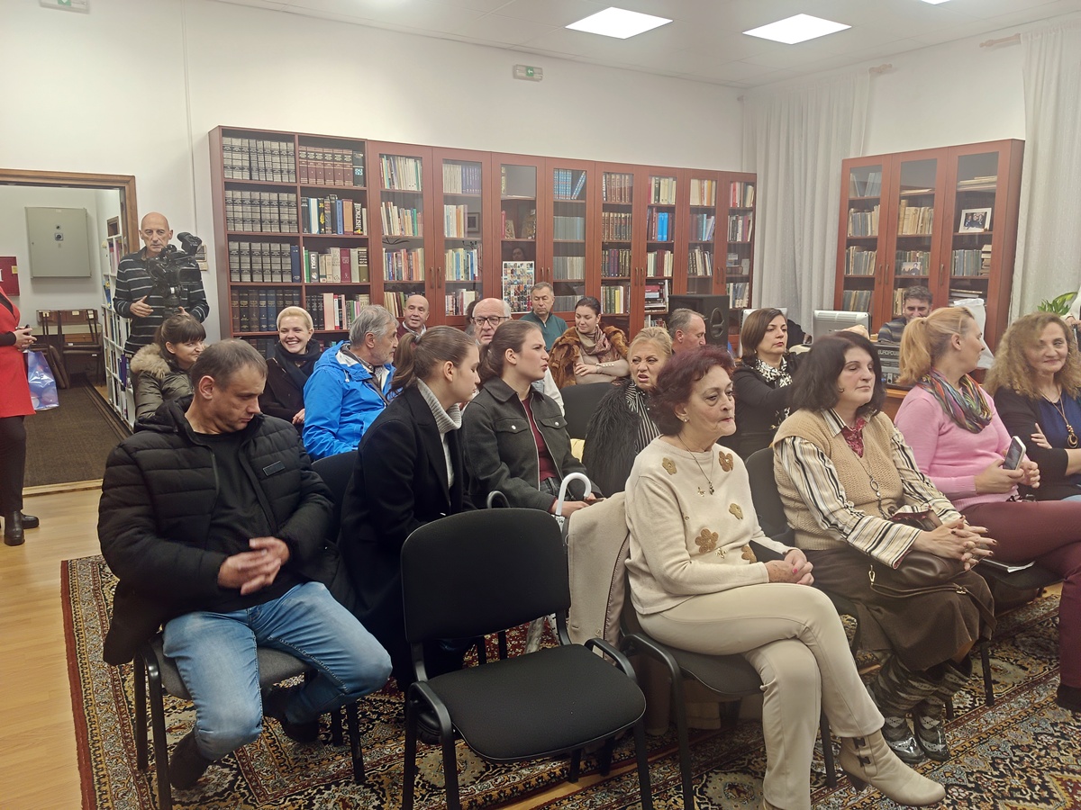 IMG_20251205_185820.jpg (434 KB)