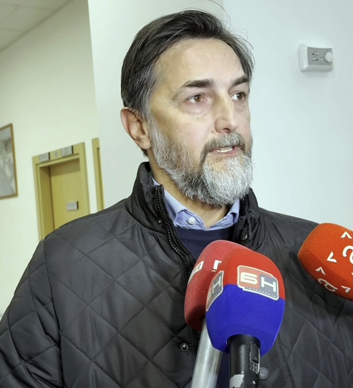 Лице С.Б. лакше повријеђено у пуцњави