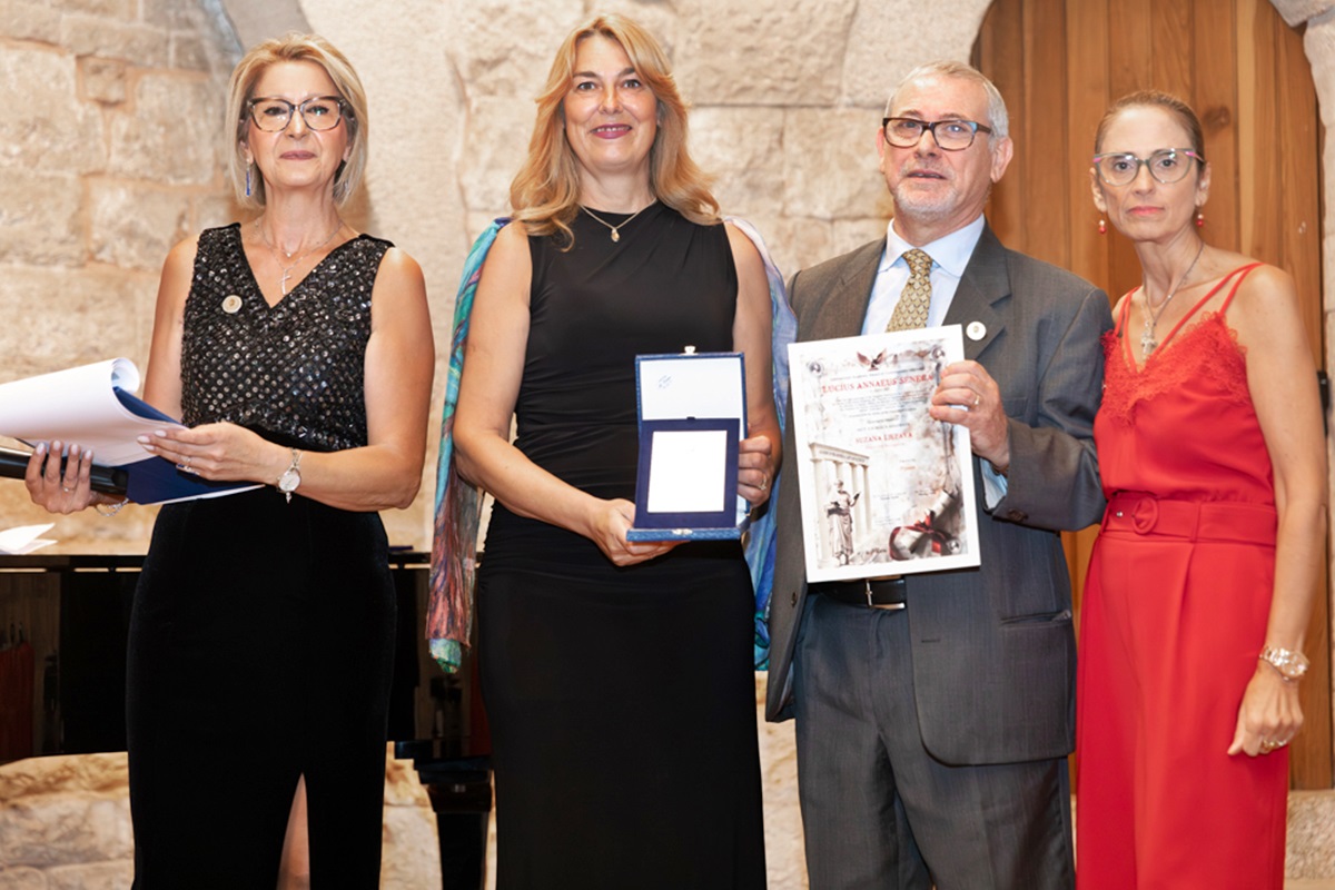 Nagrada-Seneka.jpg (253 KB)