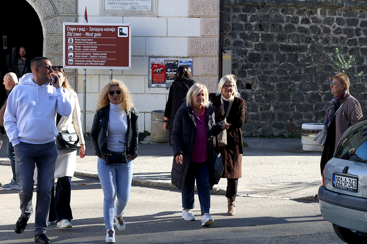 tB SUBOTA 13 12 (11).jpg (954 KB)