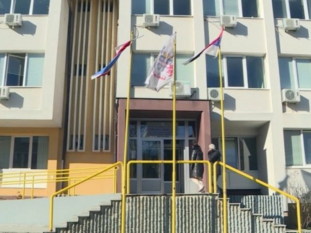 Невесиње: За стипендије студената издвојено 200.000 КМ 