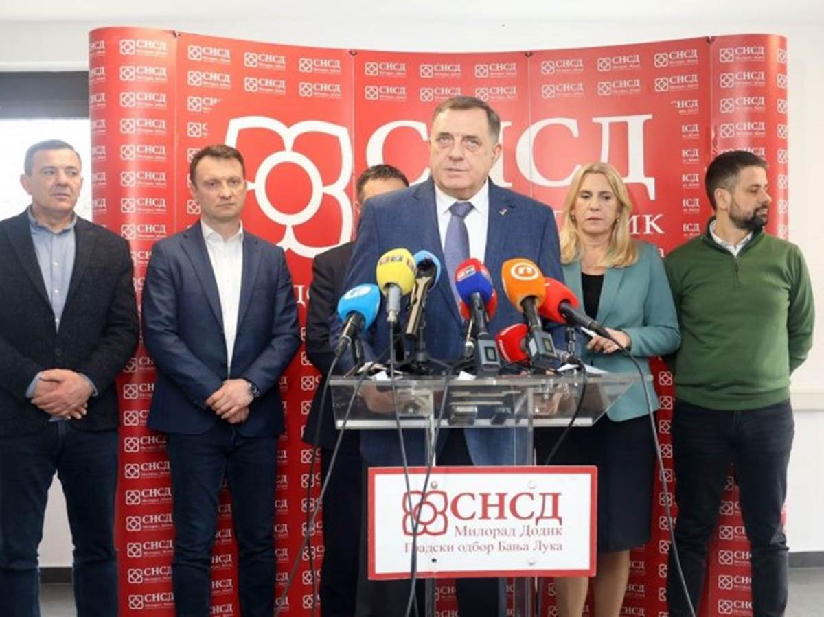 Додик: Нећу ићи на изрицање пресуде; Позивам грађане да у сриједу умјесто испред Суда БиХ буду испред НСРС