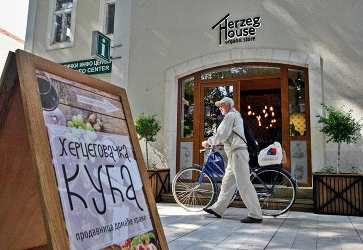 305449262_501952095270253_7849336999635342695_n.jpg (266 KB)