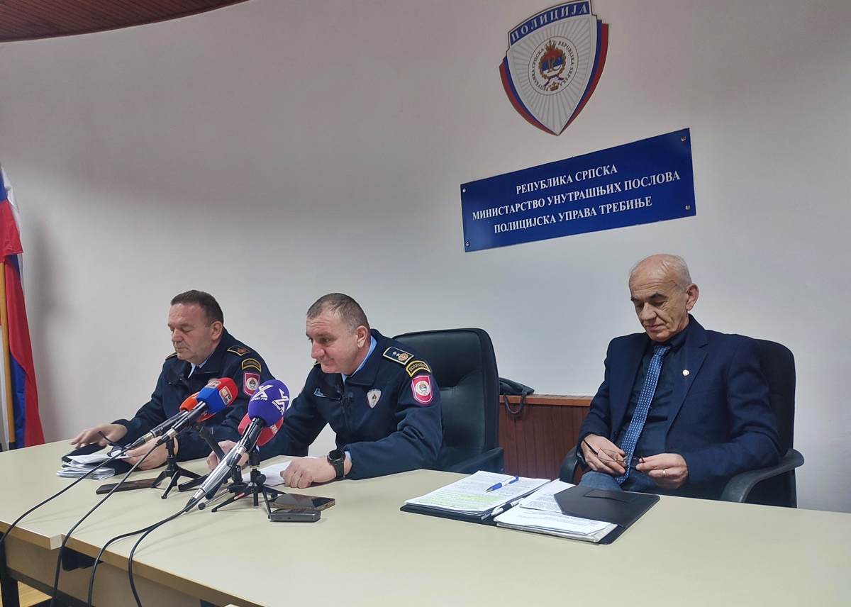 Лакета: Четири малољетна нападача одраније позната полицији