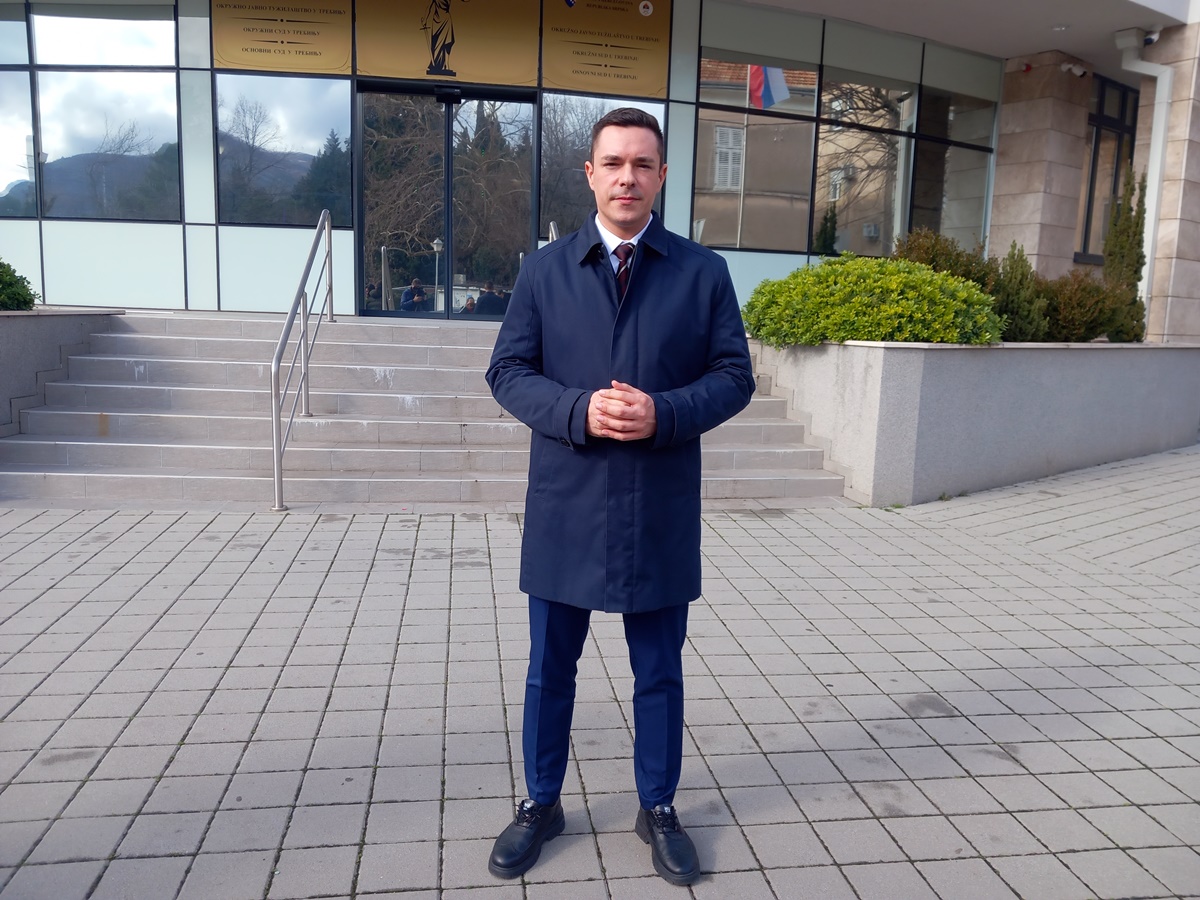 Букејловић: Неопходно повјерење у институције