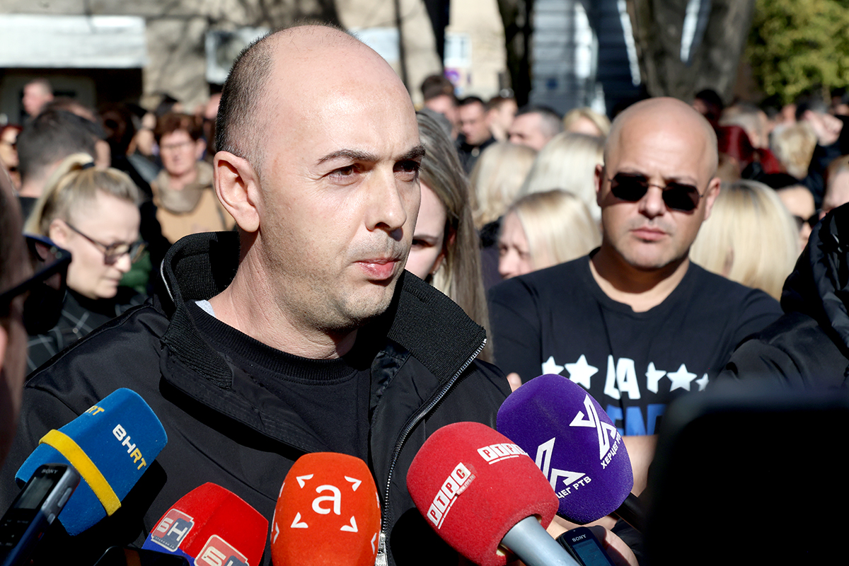 Грађани подржали породицу претученог тинејџера