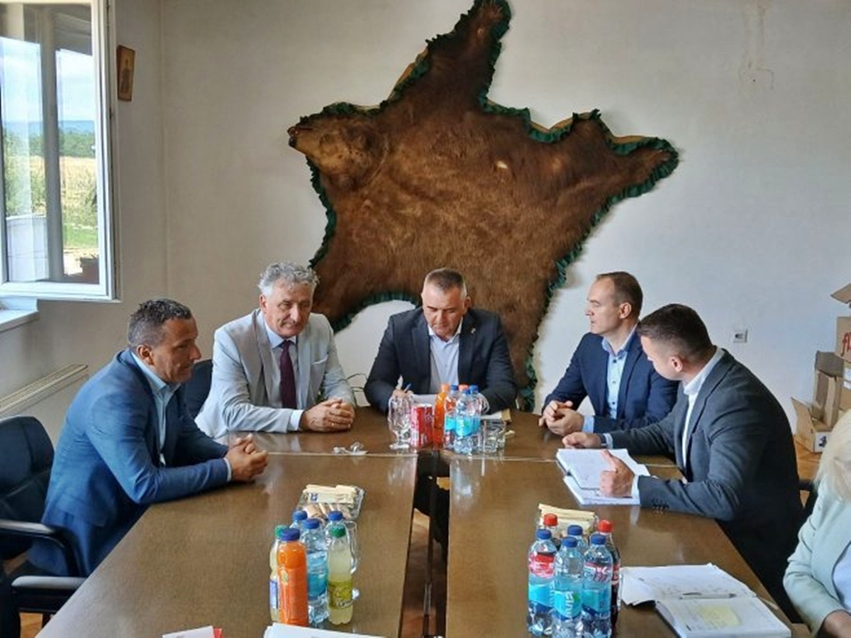 Minić: Nevesinje opština sa najvećom proizvodnjom mlijeka; U razvoju govedarstvo i ovčarstvo