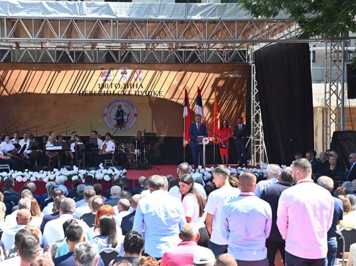 Avdalovic.jpg (373 KB)