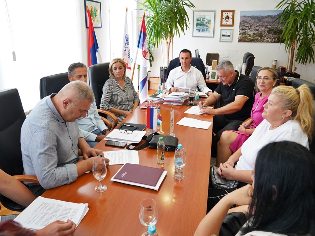 Potpisan ugovor o davanju dijela Dnevnog centra na upravljanje Udruženju „Sunce nam je zajedničko“
