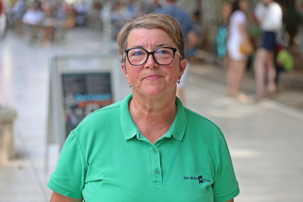  УПОЗНАВАЊЕ: Представа уз коју је тешко сакрити сузе