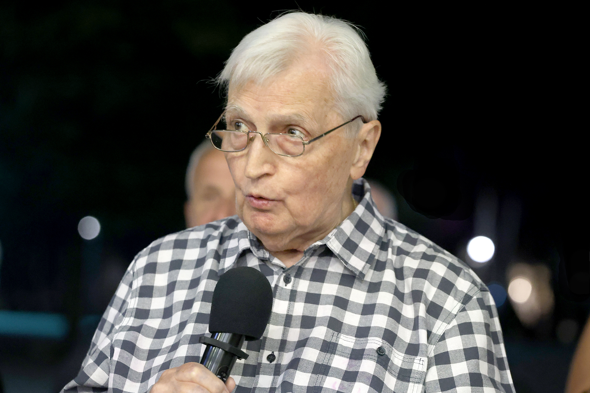 Kavadarci Okrugli sto Slobodan Radovic.jpg (1.42 MB)