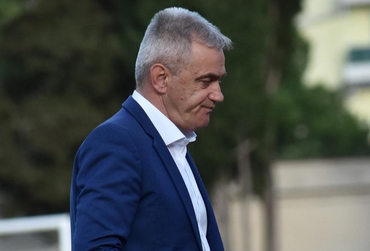 Раскид сарадње са тренером Јагодићем