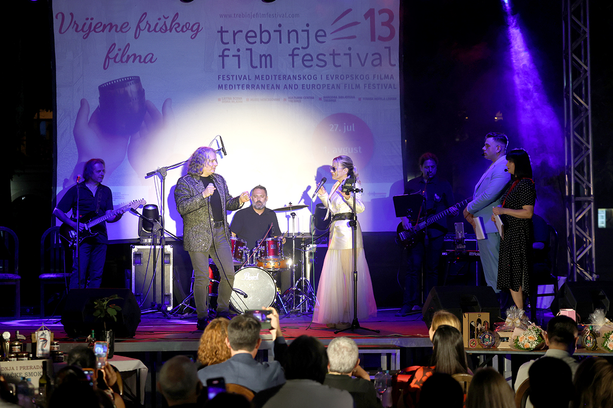 Film festival 5.jpg (831 KB)