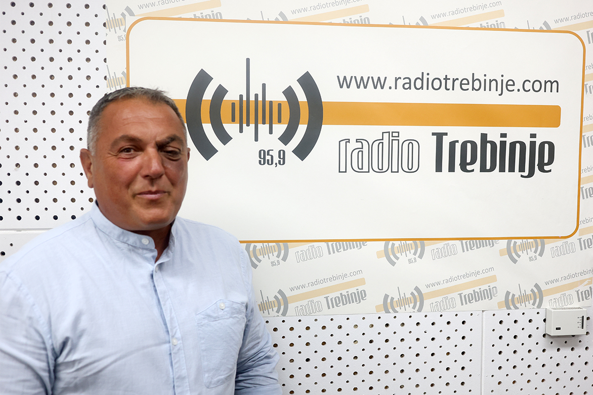 Tema jutra Predrag Palikuca.jpg (648 KB)