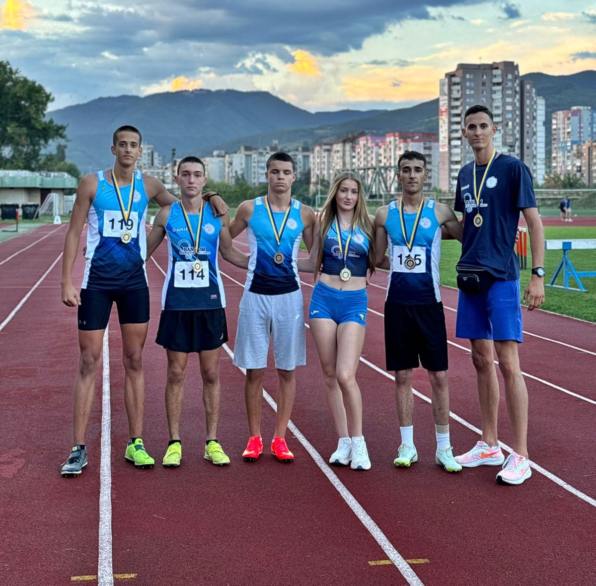 Атлетичарима