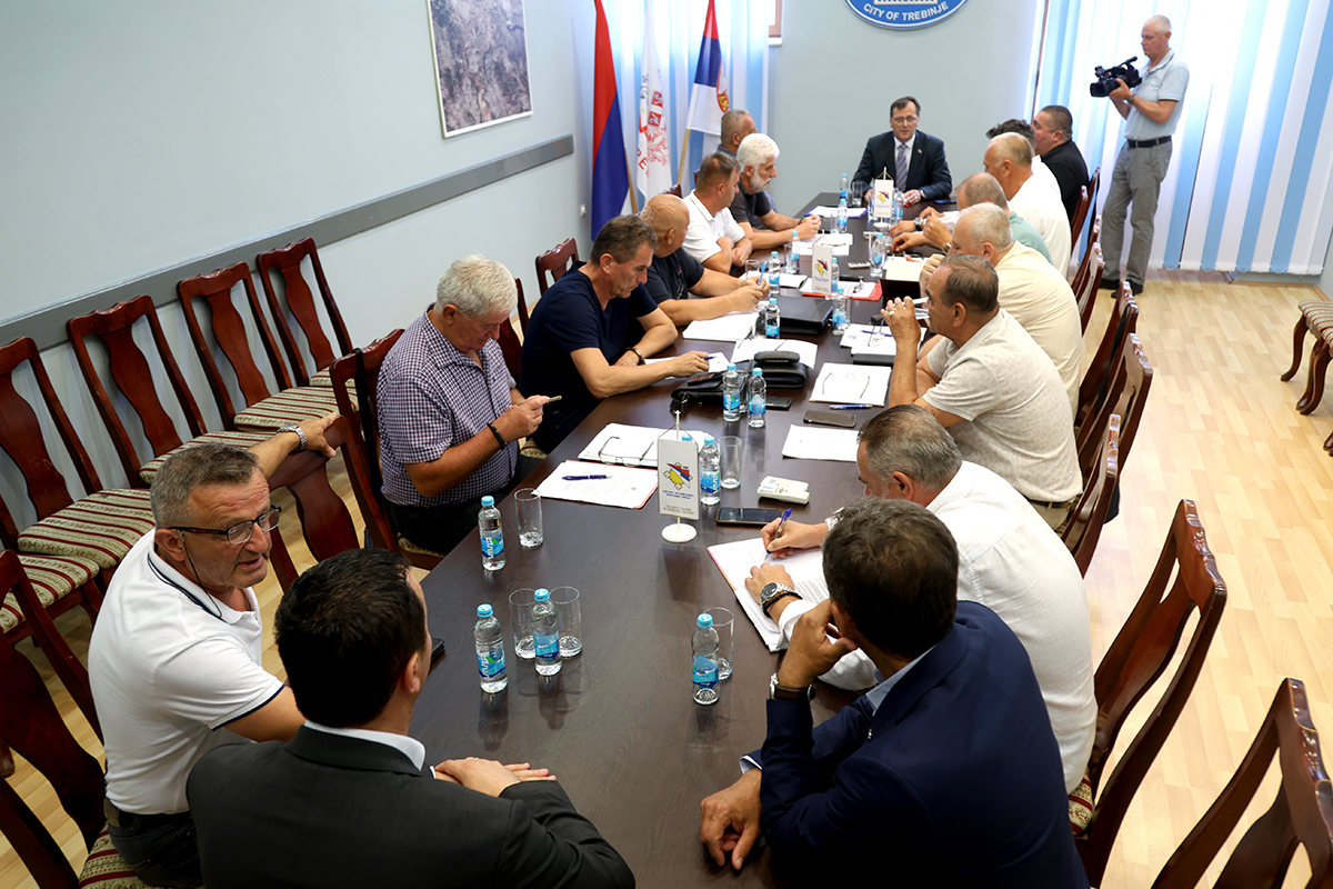 Фокус на јединство, закон и достојанство бораца