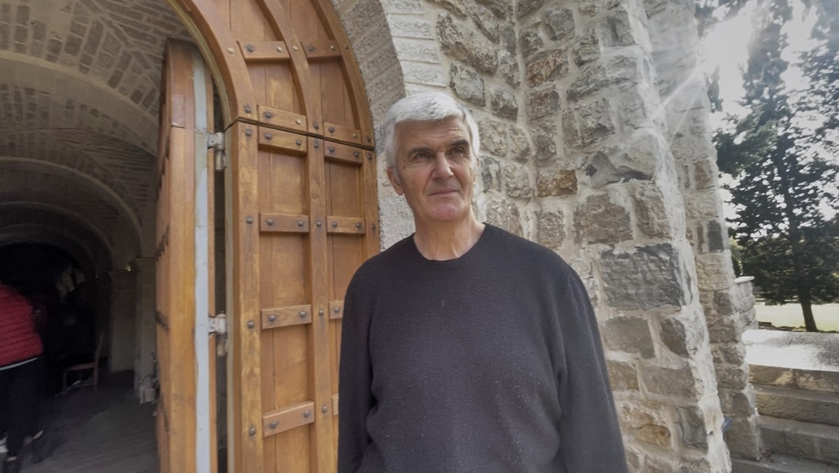 IMG_0710.jpg (210 KB)