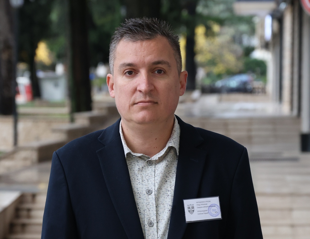 Непотпуни резултати избора са 43 биралишта у Требињу: Води кандидат СНСД-а Синиша Каран, са 6.223 гласа