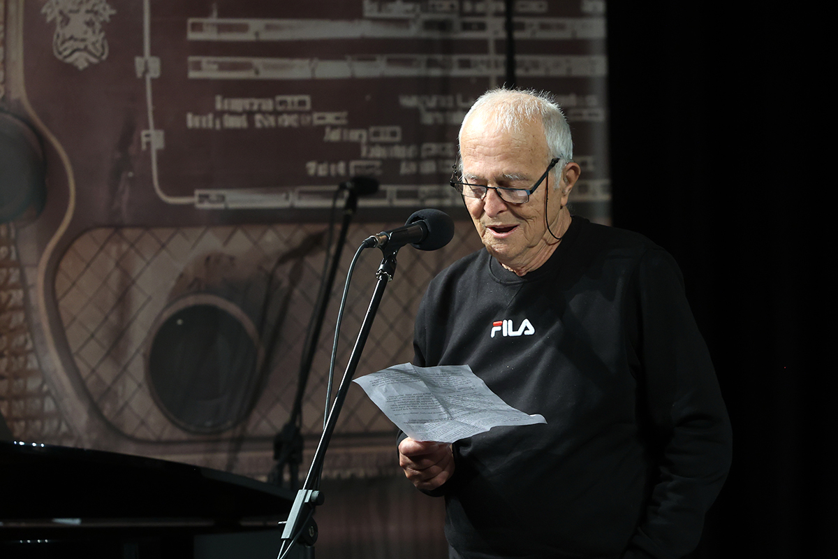 J32A0736.JPG (479 KB)