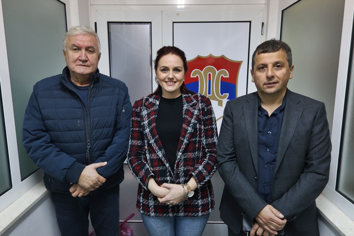 Радовановић: Каран добио 546 гласова више у односу на Бланушу