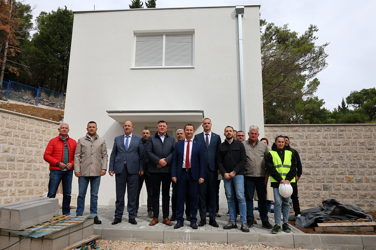 Vodovod Crkvina 2.jpg (897 KB)