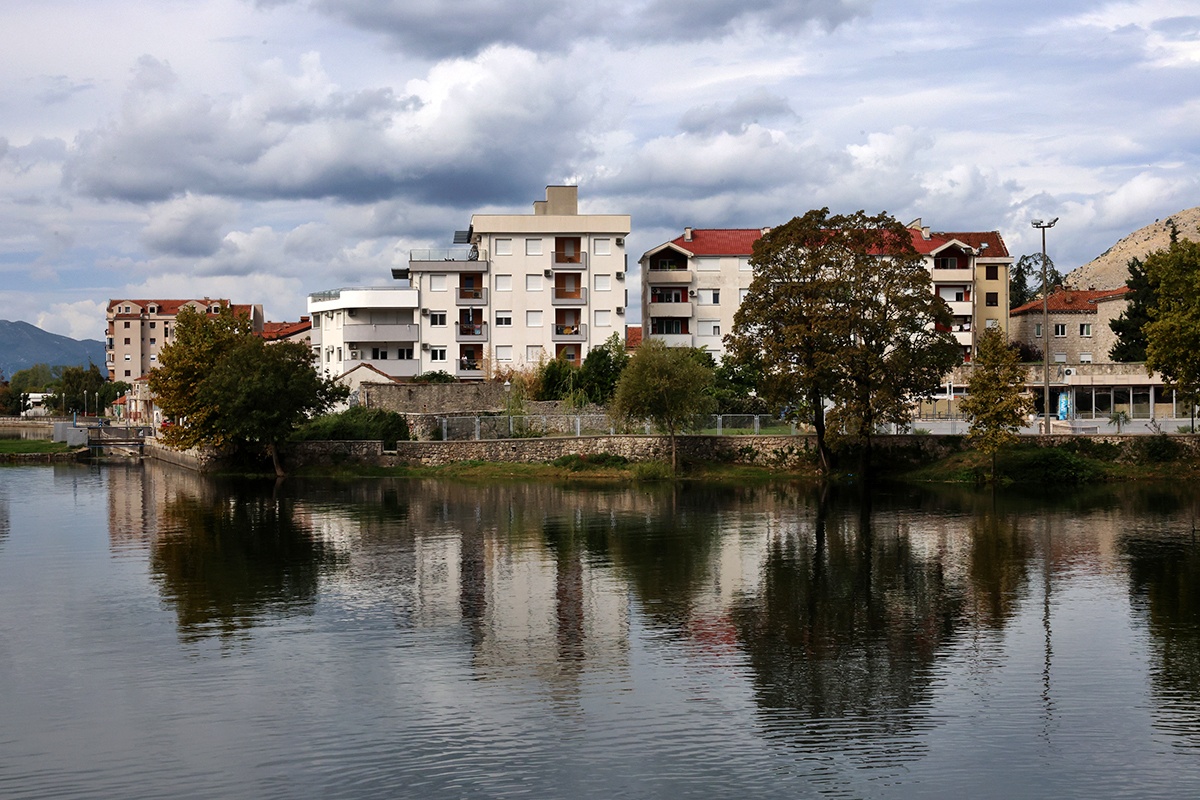 Vrijeme 226.jpg (404 KB)