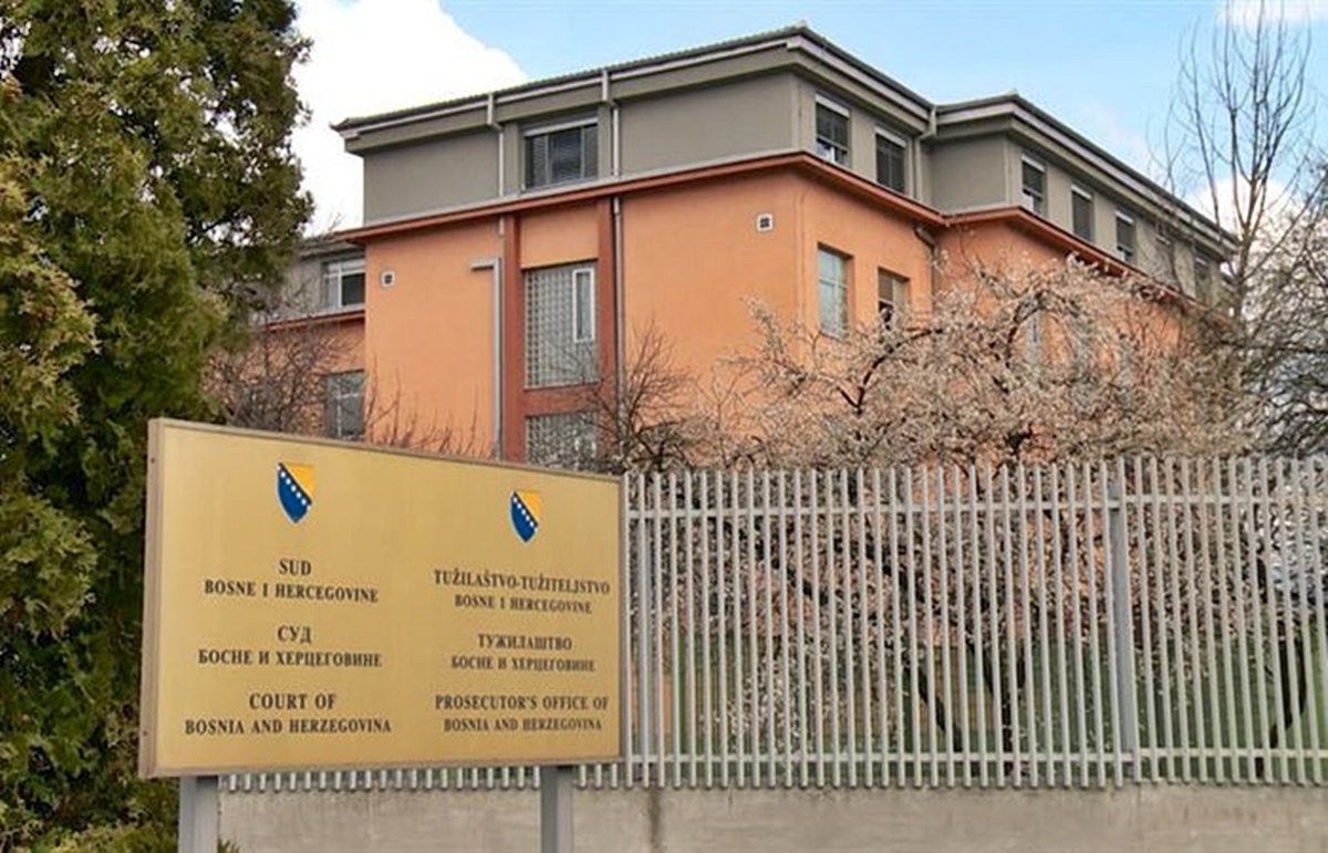 tuzilastvo.jpg (325 KB)