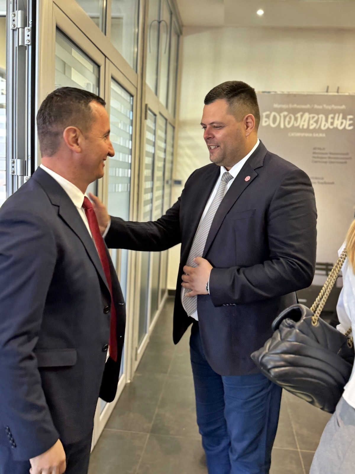Gradonačelnik Ćurić u Nikšiću na Danu oslobođenja