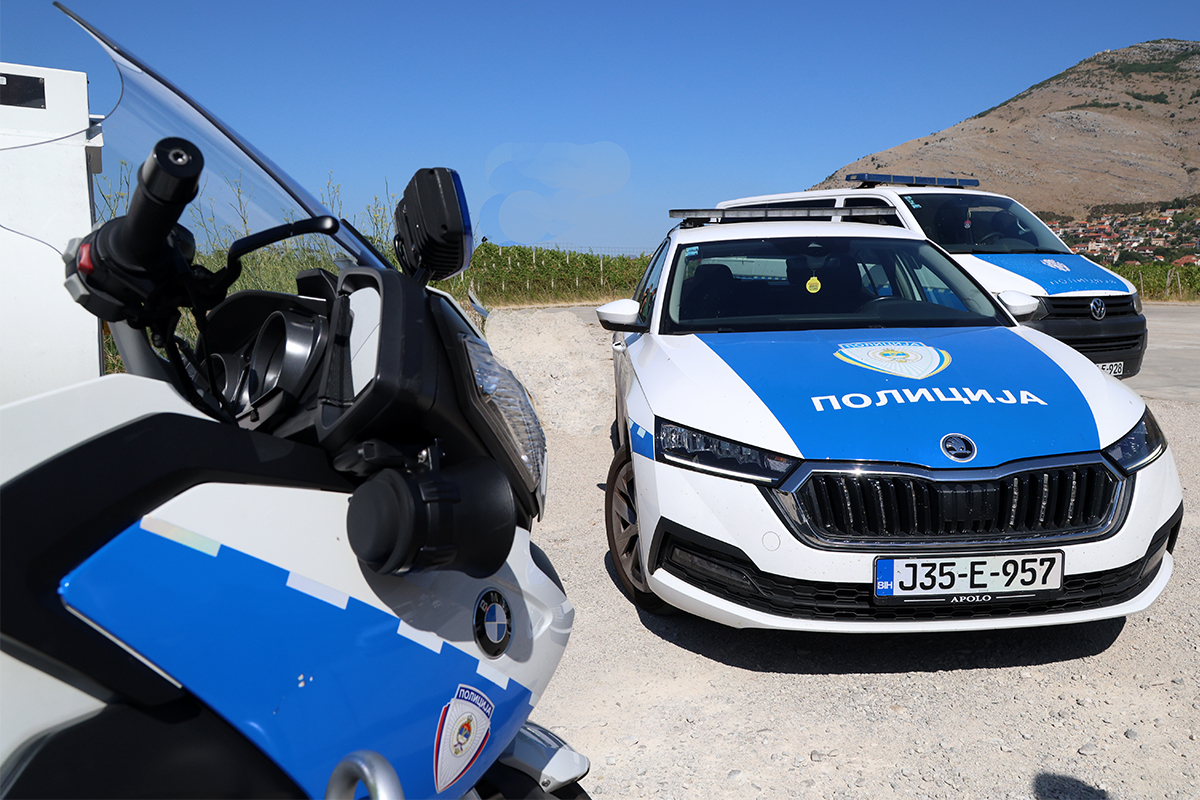 Policija ilustracija 3(1)-1.jpg (816 KB)