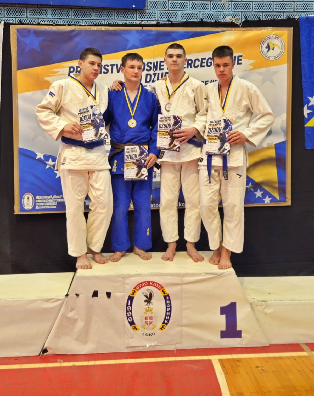 1000093643.jpg (416 KB)