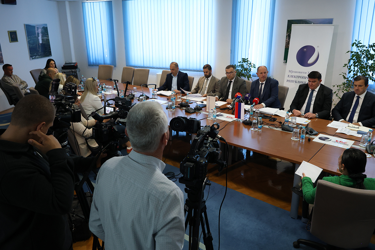 EPRS PRESS 2026 7.jpg (766 KB)