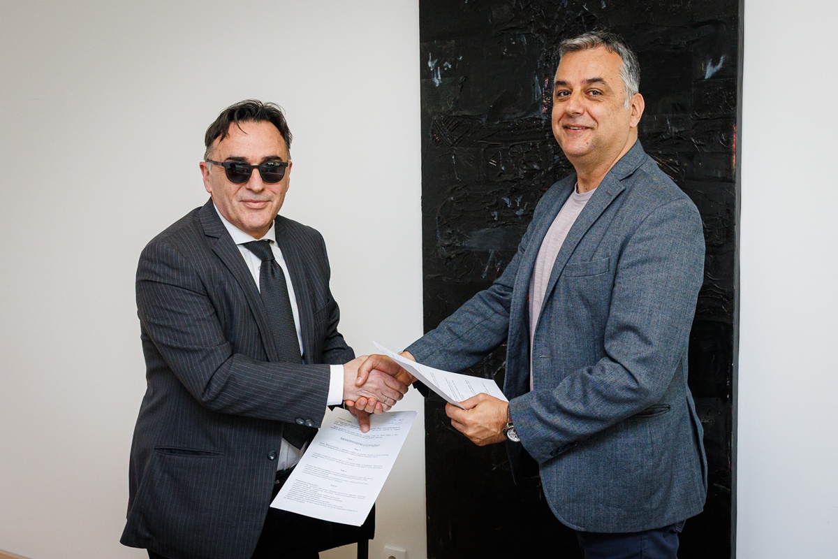 JOV_1047.jpg (290 KB)