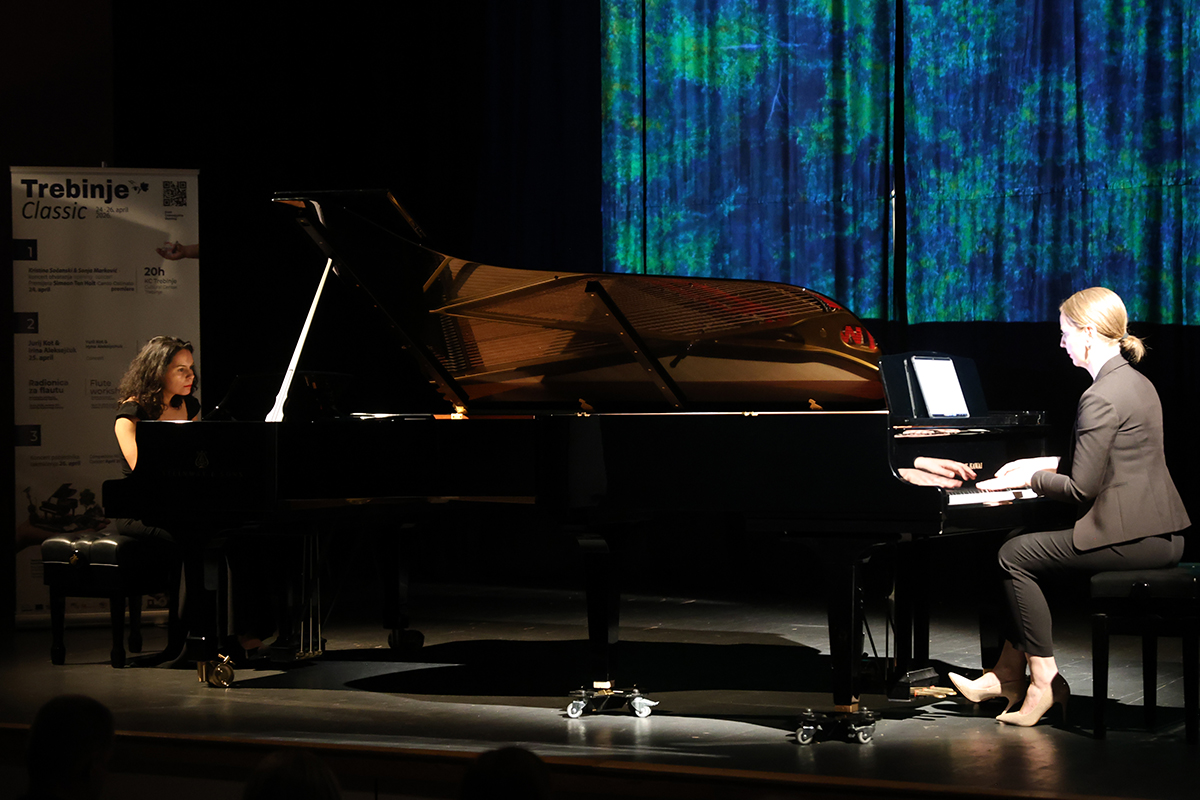 Muzic clasik 4.jpg (597 KB)