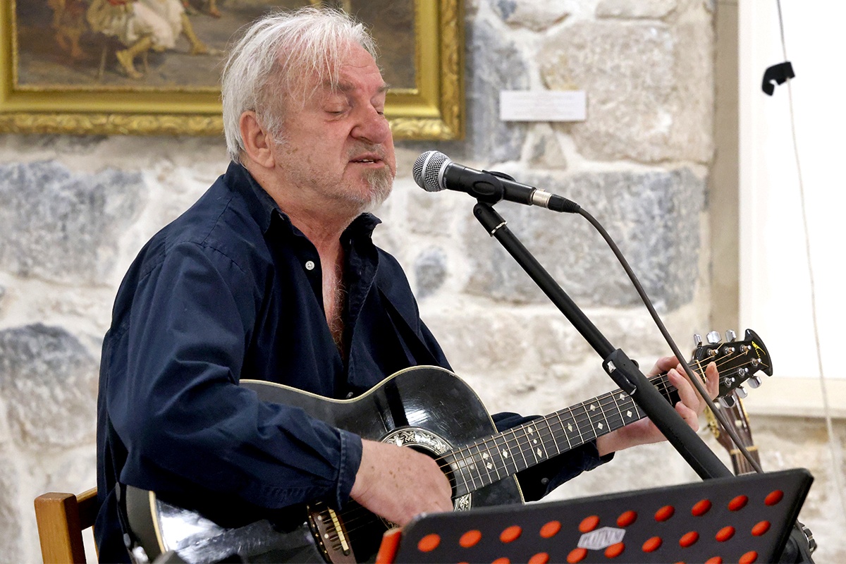 Тема јутра: Нови сингл кантаутора Ранка Слијепчевића - 