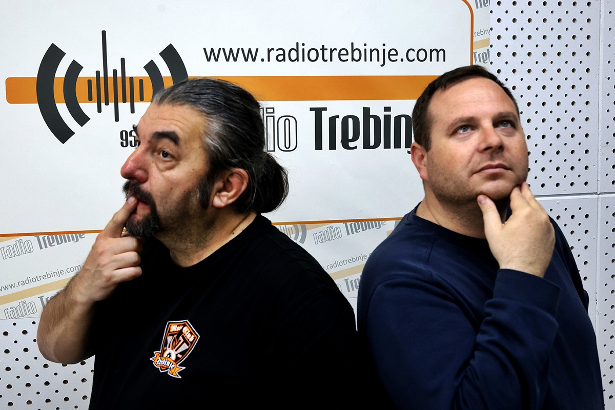 Тема јутра: Квиз знања, смијеха и „снађи се“ питања у студију Радио Требиња (АУДИО)