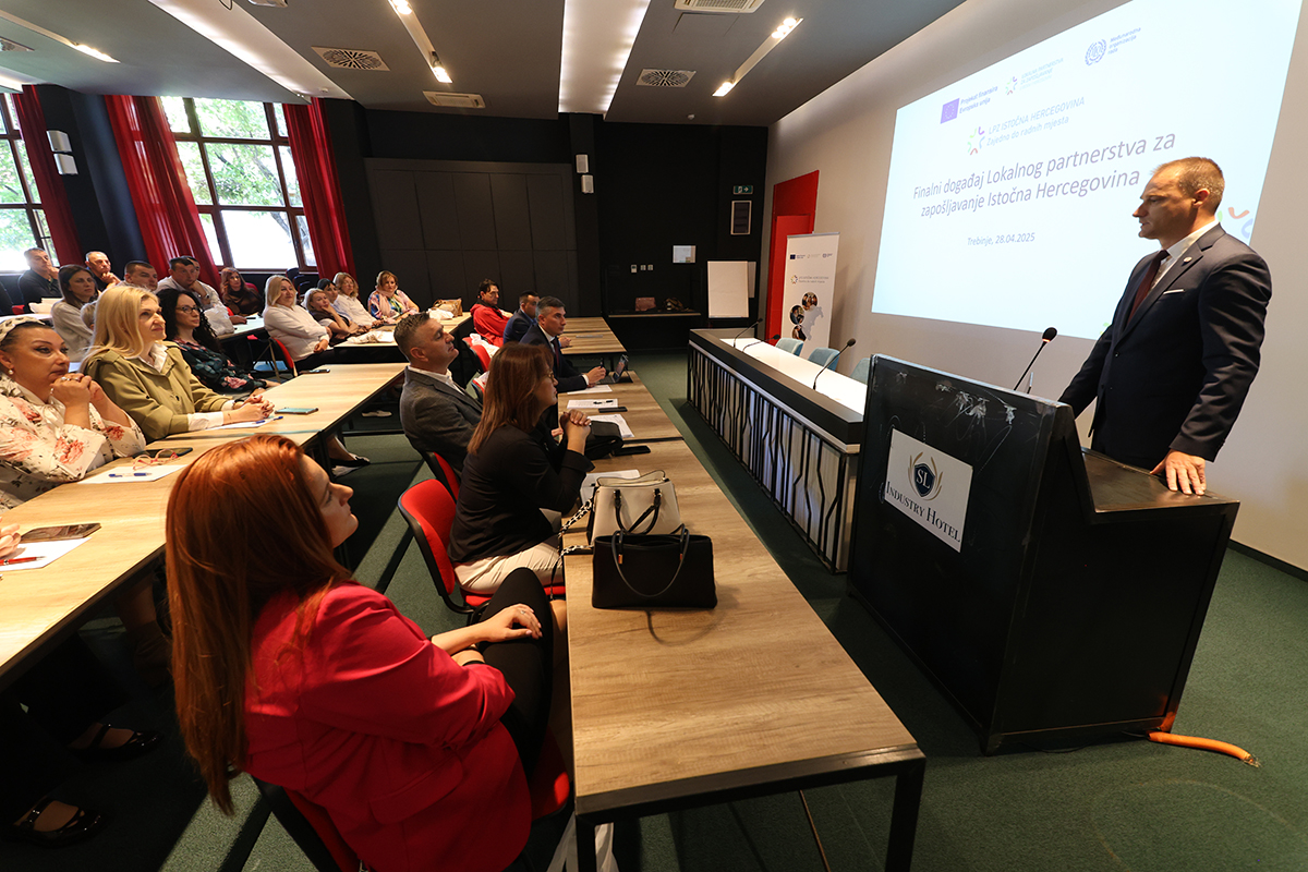 Zaposljavanje 1.jpg (780 KB)