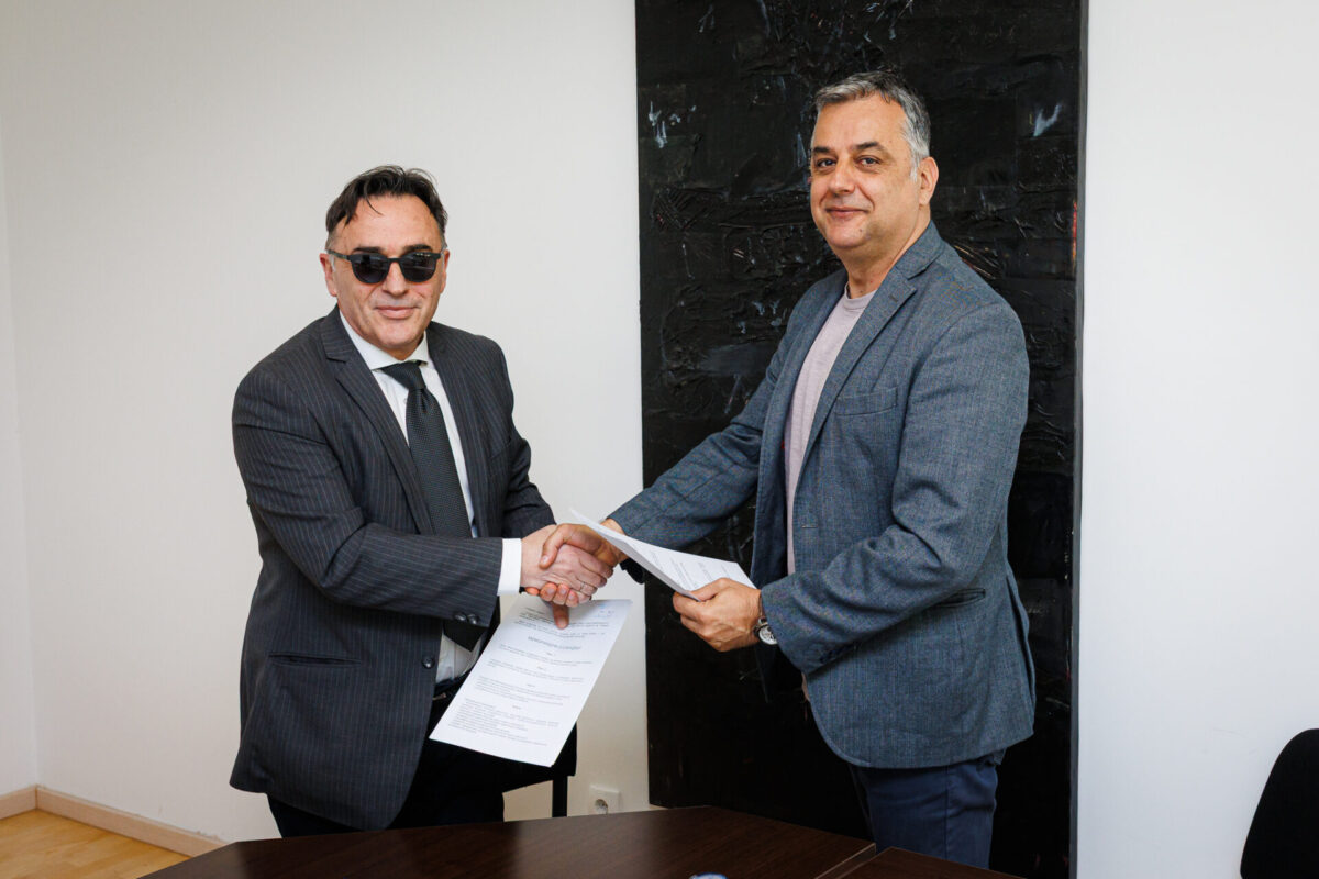 kulturni-centar-trebinje-i-studentski-kulturni-centar-nis-potpisali-sporazum-o-saradnji-kct-4-1200x800.jpg (114 KB)