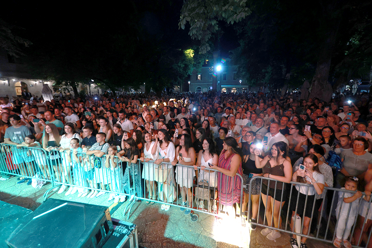 Koncert Radovic 1.jpg (1.07 MB)