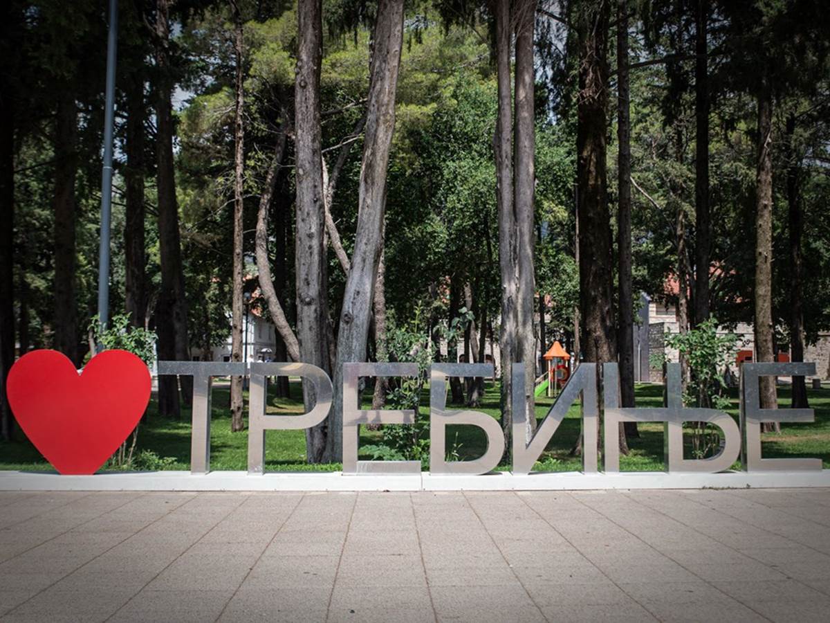 Требиње између два Преображења: Година напретка, улагања и нових пројеката – ВИДЕО