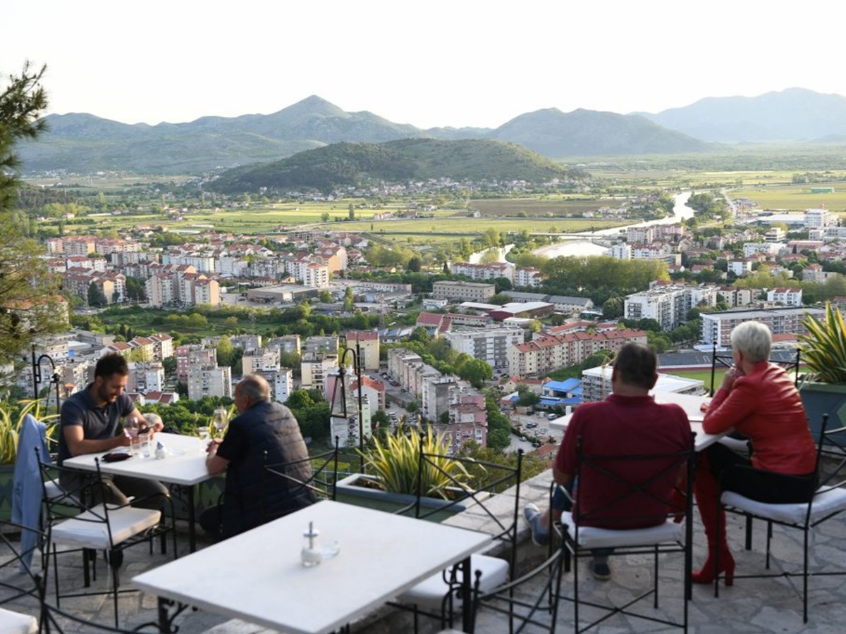 trebinje panorama.jpg (313 KB)