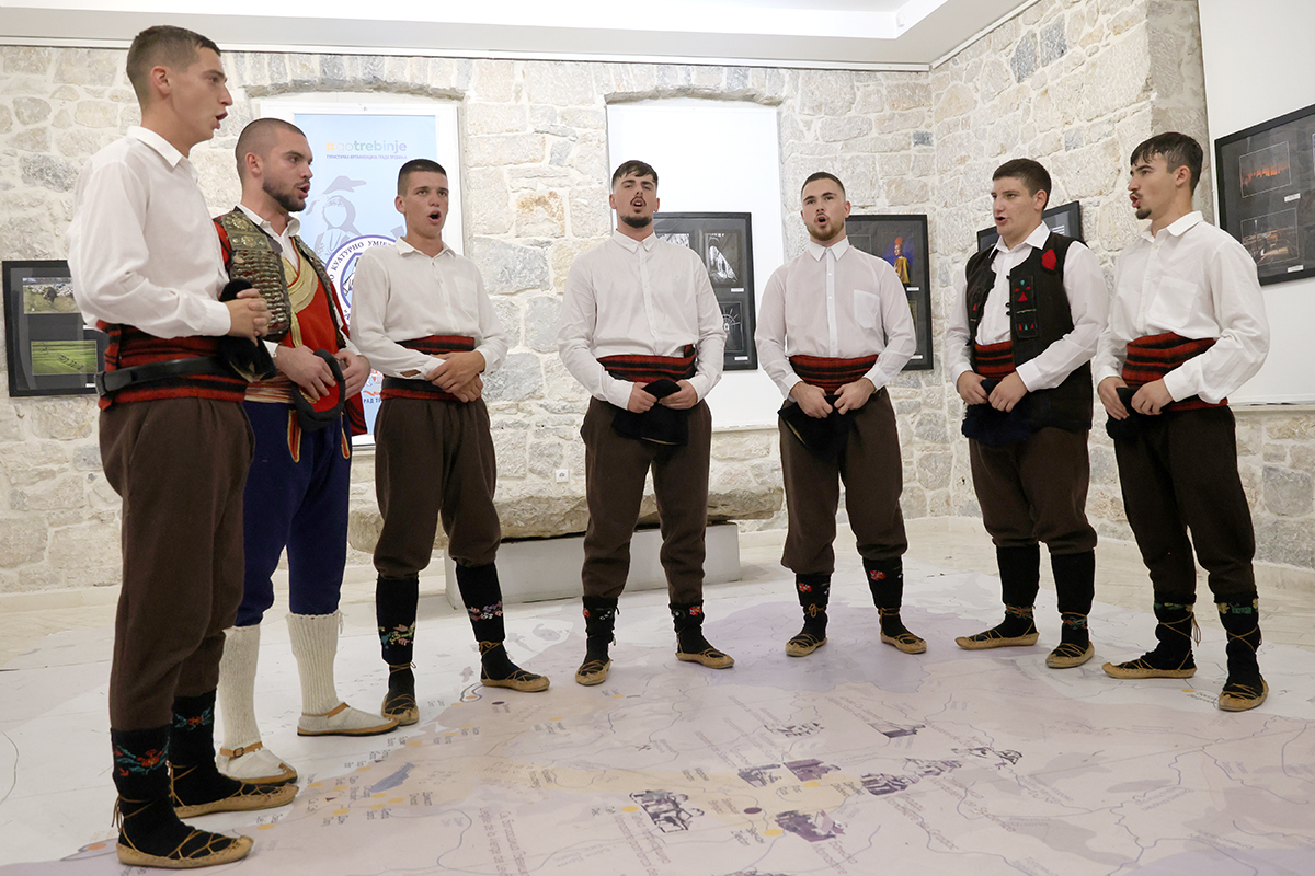 Muzej folklor 5jpg.jpg (777 KB)