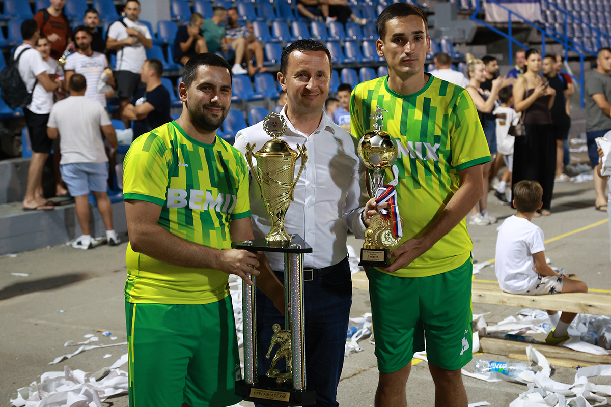 Olimpijada 13.jpg (885 KB)