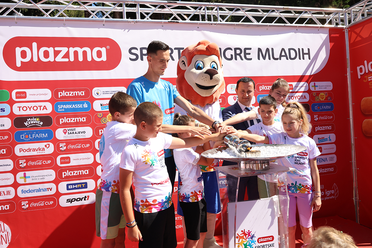 Sportske igre mladih 2.jpg (1014 KB)