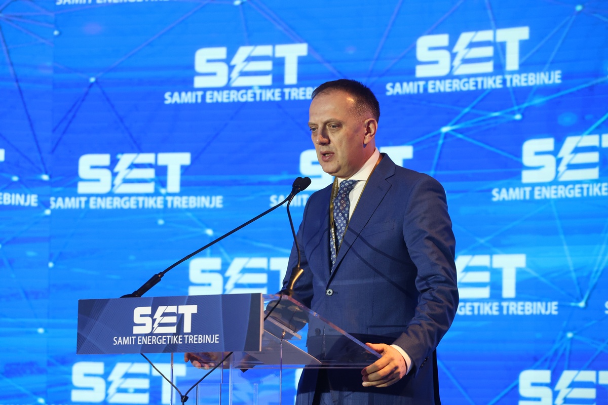 Рачић: Велики изазови пред привредом РС