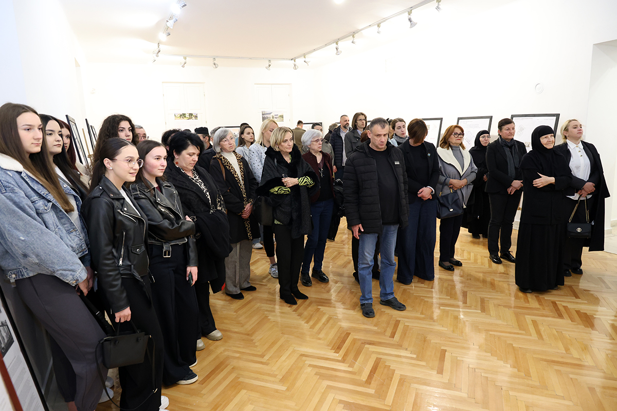 Studentski radovi izlozba 3.jpg (653 KB)