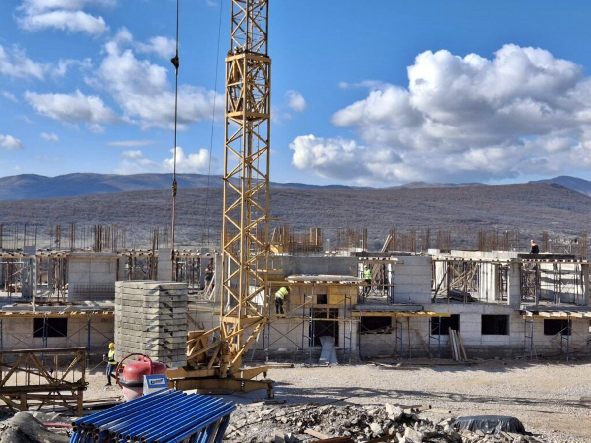 111111111-1024x768.jpg (370 KB)