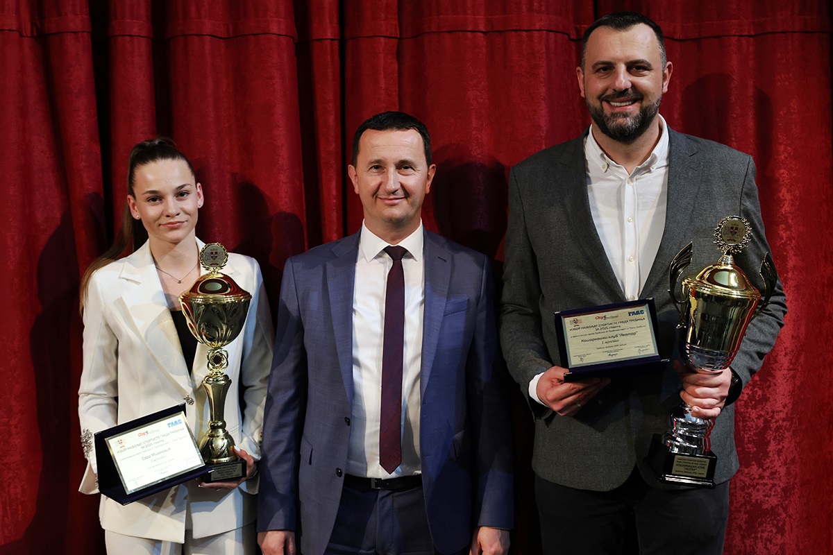 Sport 16.jpg (285 KB)