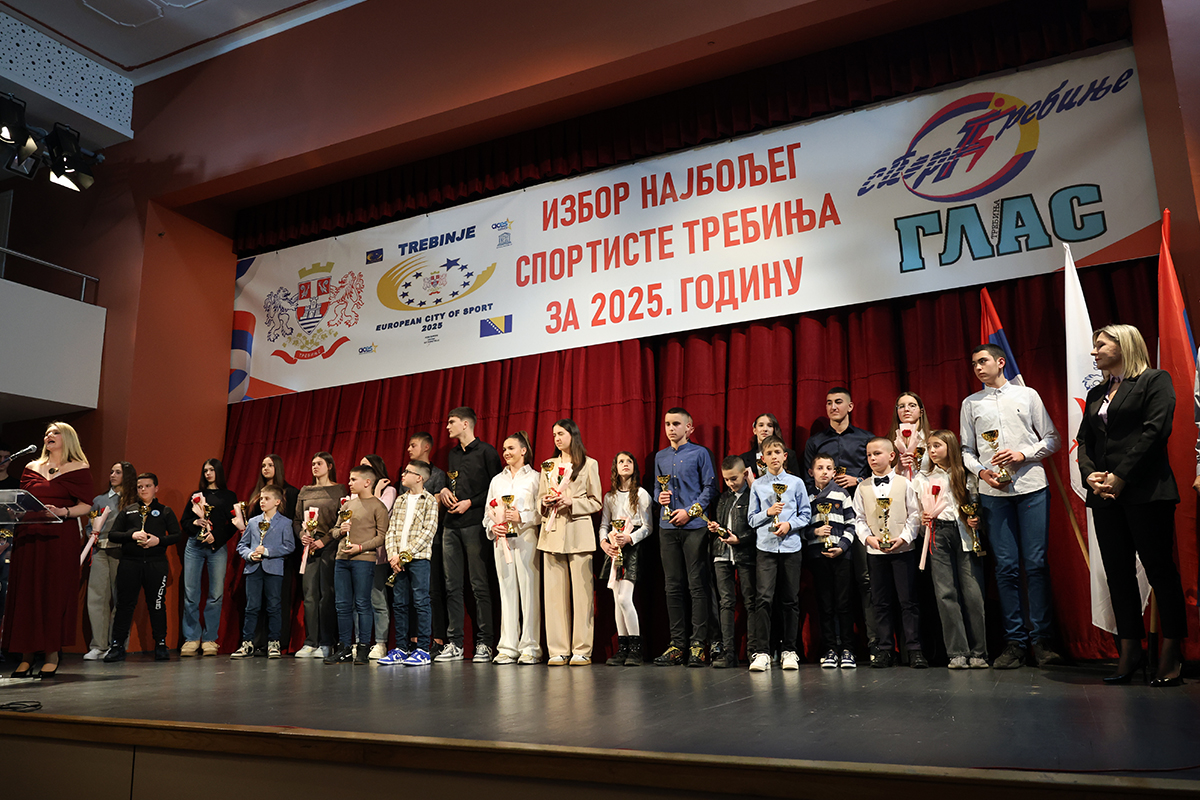 Sport 3.jpg (807 KB)