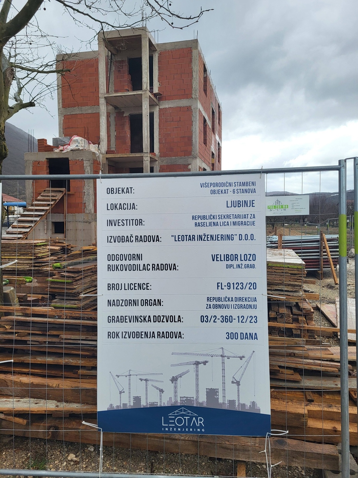 До септембра стамбена зграда са шест станова за породице у Љубињу