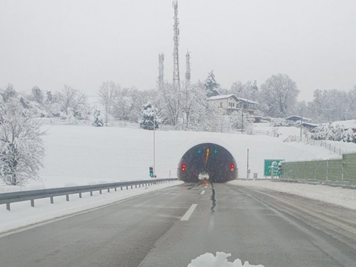 Све дионице ауто-путева у Српској су проходне и саобраћај се одвија без застоја